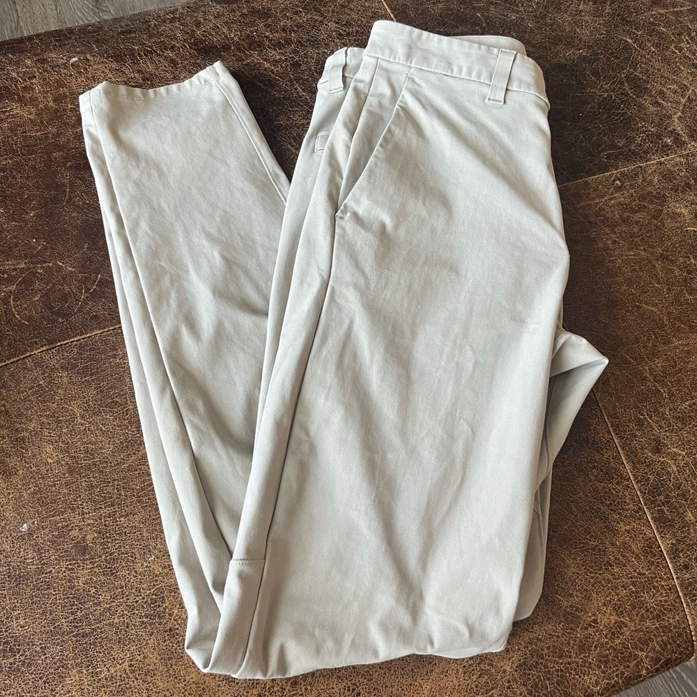 Lululemon Men's tan Slim Fit Commission pants